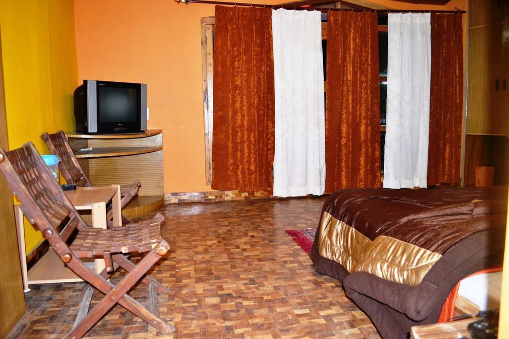 מנאלי Kunal Hotel & Cottages מראה חיצוני תמונה