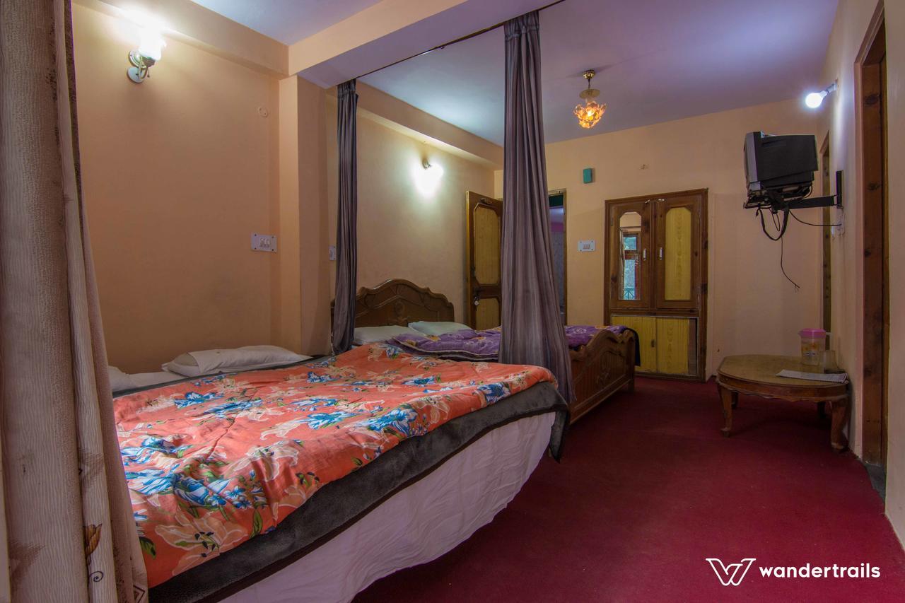 מנאלי Kunal Hotel & Cottages מראה חיצוני תמונה