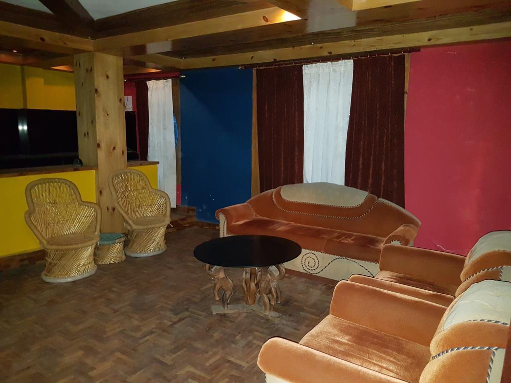 מנאלי Kunal Hotel & Cottages מראה חיצוני תמונה
